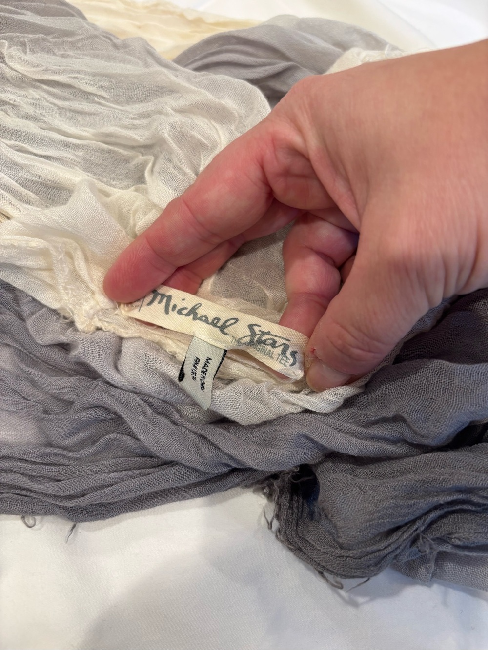 Michael Stars Lightweight Gray and Cream Infinity Scarf - Picture 4 of 5